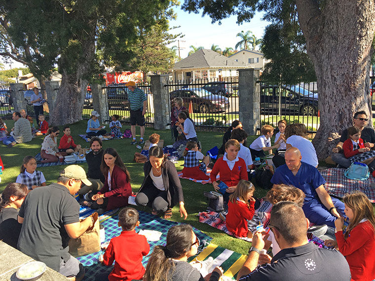 Family Picnic Lunch At CCDS ...